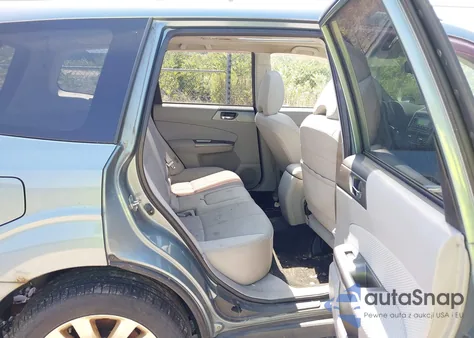 2012 Subaru Forester 2.5X Premium z USA, uszkodzony, nr VIN JF2SHADC3CH440877